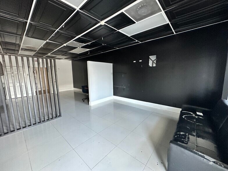 More Photos Of 2922 N State Road 7, Margate Storefront Retail Office For Sale