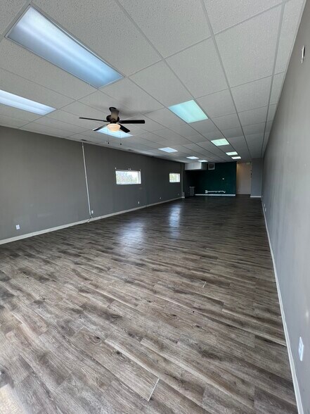 More Photos Of 10646 W Central, Wichita General Retail For Lease