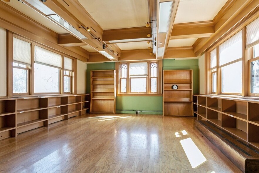 More Photos Of 244 Boardman, Poughkeepsie Loft Creative Space For Sale