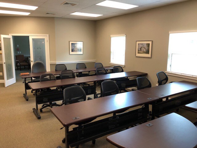 More Photos Of 102 Halls Rd, Old Lyme Office For Lease