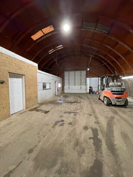 More Photos Of 9505 S Central Expy, Dallas Warehouse For Sale