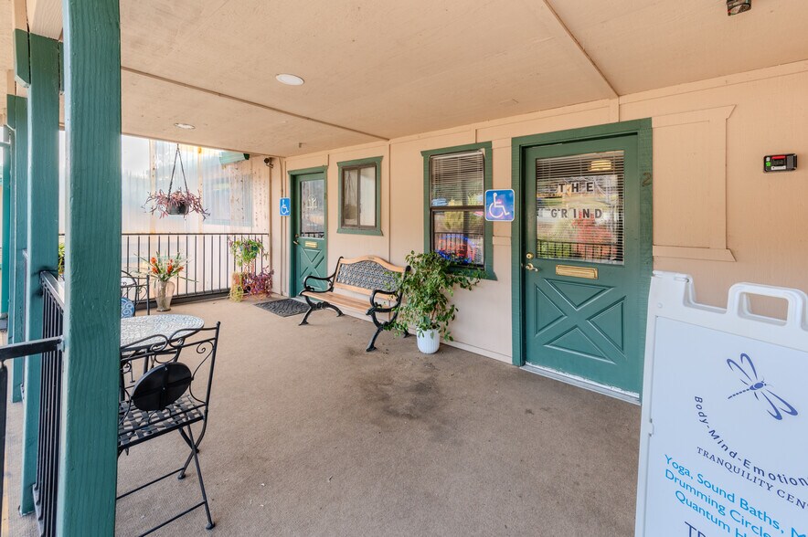 More Photos Of 10556-10612 Combie Rd, Auburn Medical For Sale