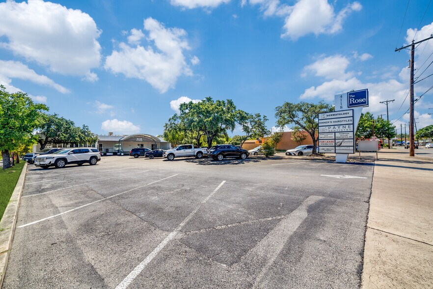 More Photos Of 4118 McCullough Ave, San Antonio Medical For Lease