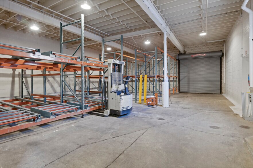 More Photos Of 86-88 White St, Rochester Manufacturing For Lease