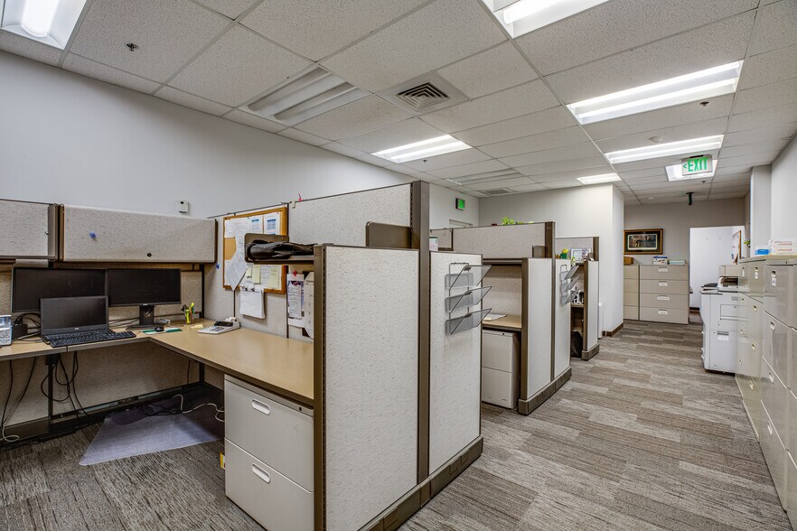 More Photos Of 2050 Gordon W Shelton Blvd, Fredericksburg Office For Lease