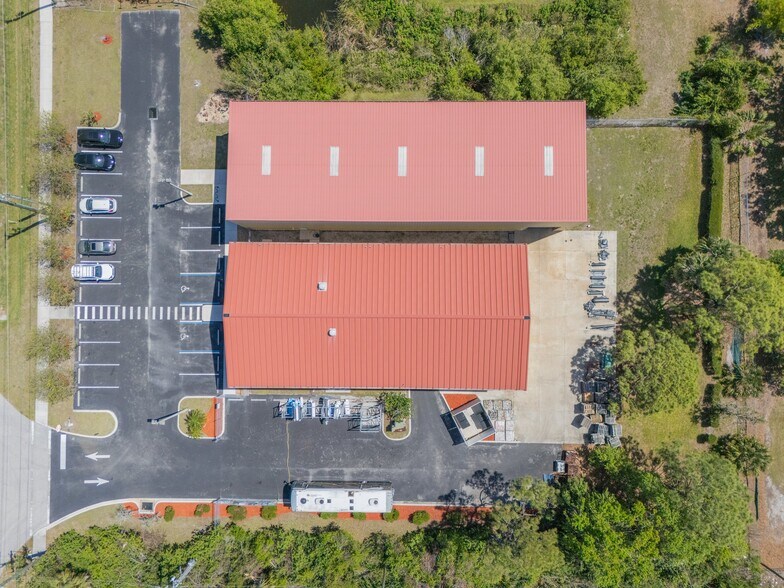 More Photos Of 1500 Desoto Rd, Sarasota Warehouse For Sale