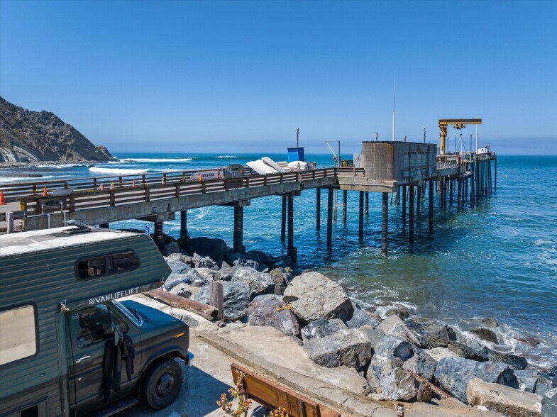 More Photos Of 825 (AKA 45200) Port rd, Point Arena Marina For Sale