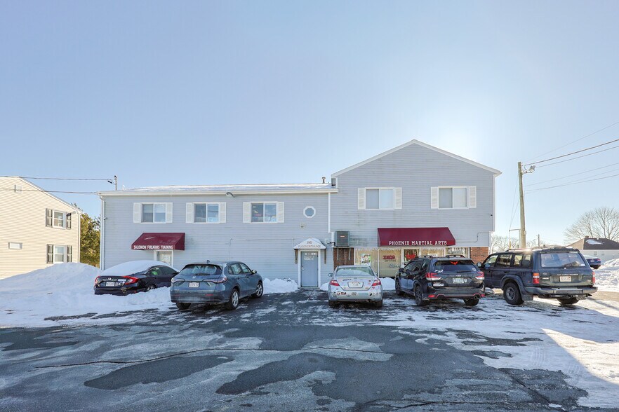 Primary Photo Of 310-312 Wilbur Ave, Swansea Office For Lease