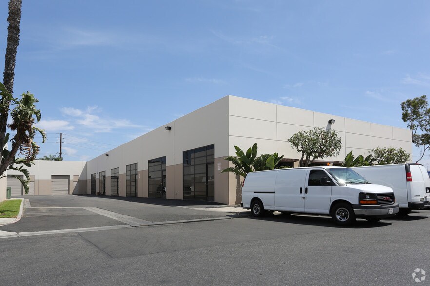 More Photos Of 1501 N Raymond Ave, Anaheim Light Manufacturing For Lease