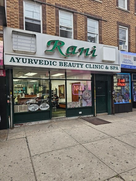 Primary Photo Of 11505 Liberty Ave, South Richmond Hill General Retail For Lease