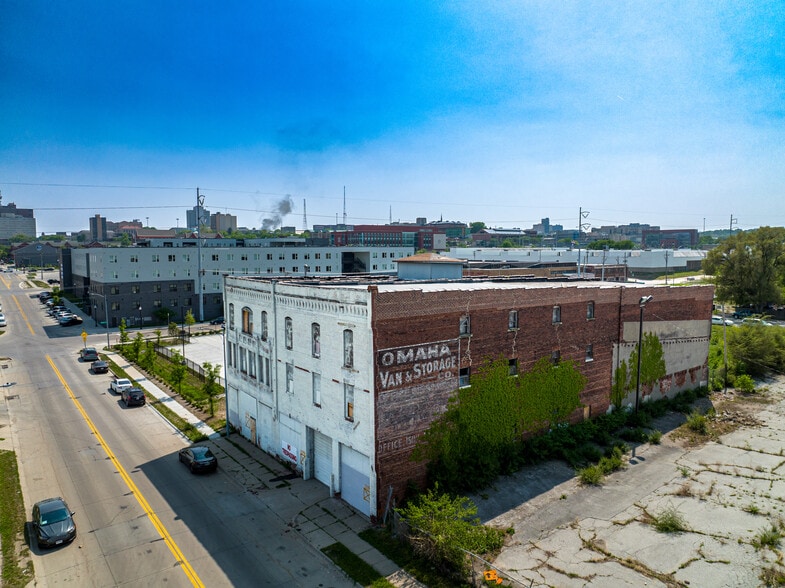 More Photos Of 1114 Florence Blvd, Omaha Warehouse For Sale