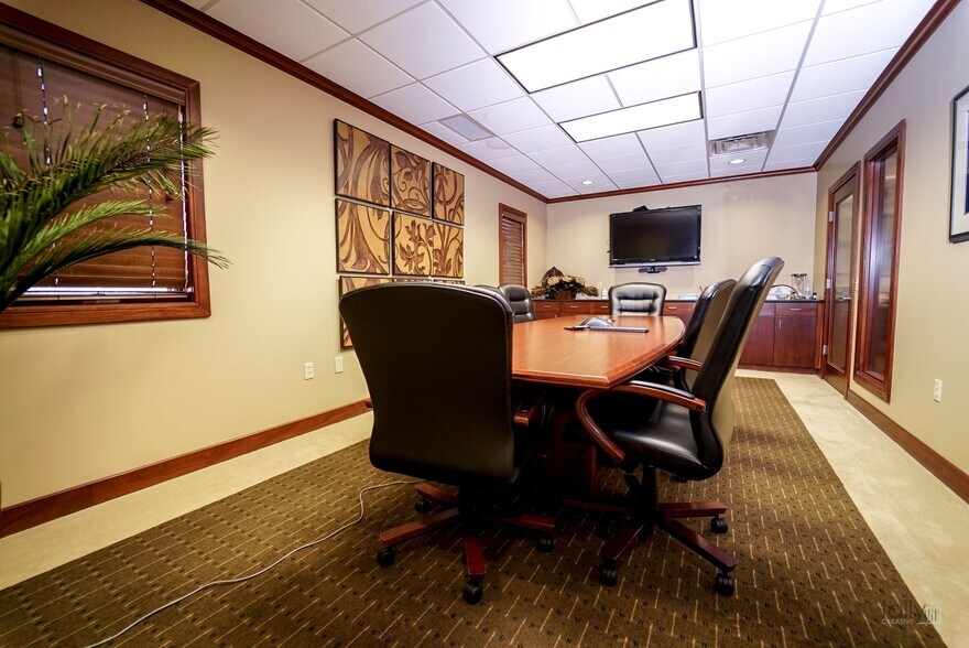 More Photos Of 3032 W Stolley Park Rd, Grand Island Office For Lease