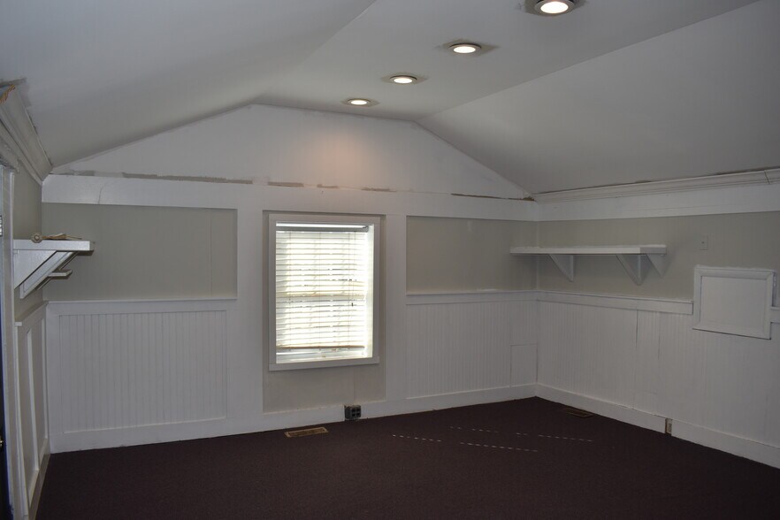 More Photos Of 2842 Logan St, Nashville Office For Lease