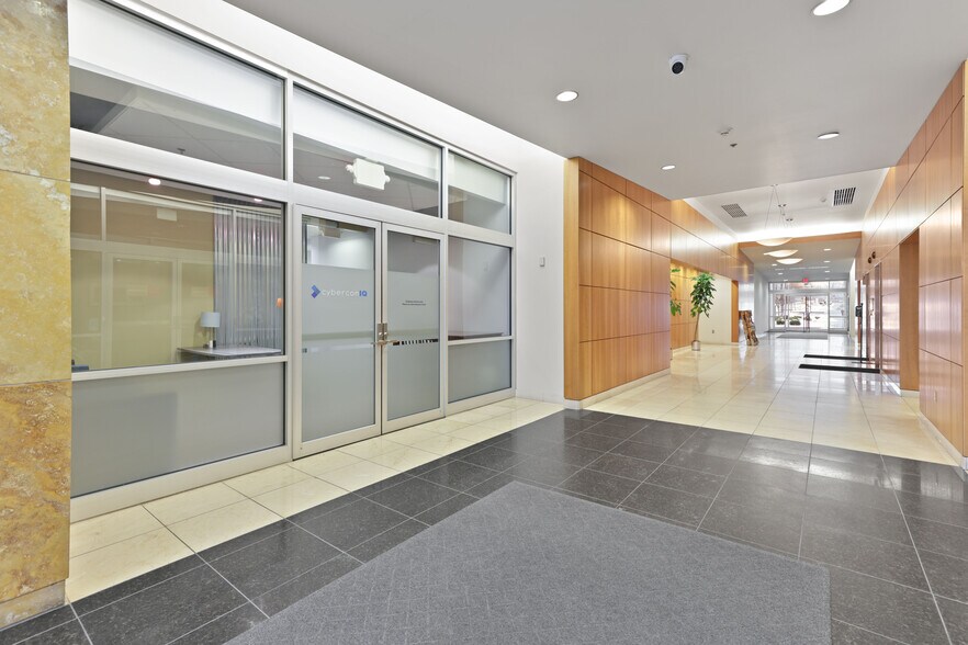 More Photos Of 221 W Philadelphia St, York Office For Sale
