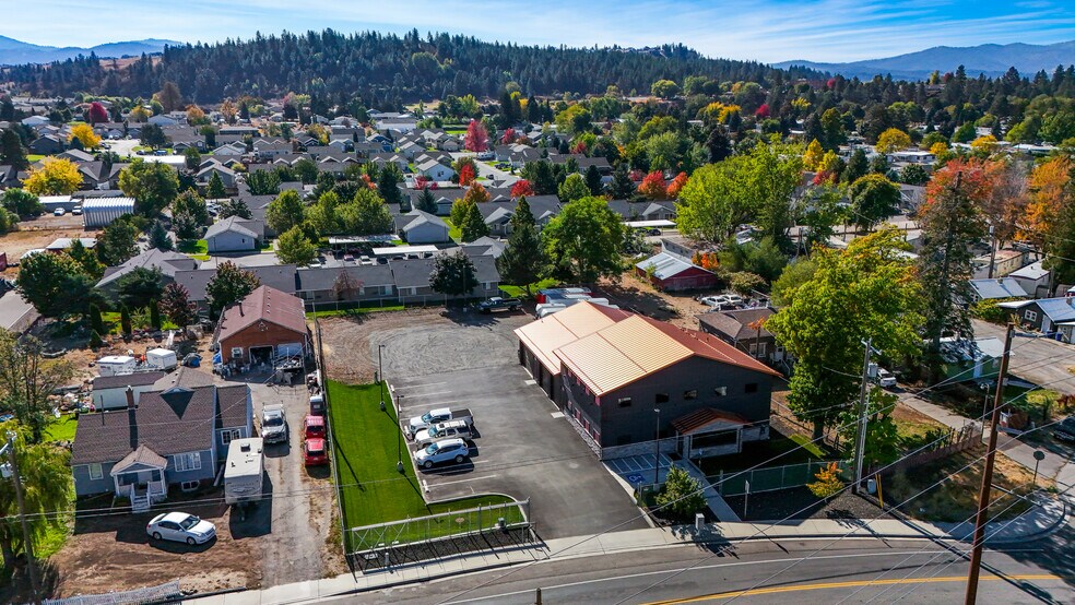 More Photos Of 17612 E Sprague Ave, Spokane Valley Office For Sale