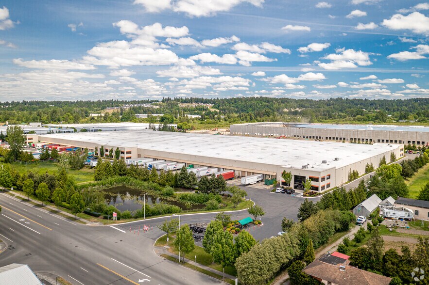 More Photos Of 4179 70th Ave E, Fife Distribution For Lease