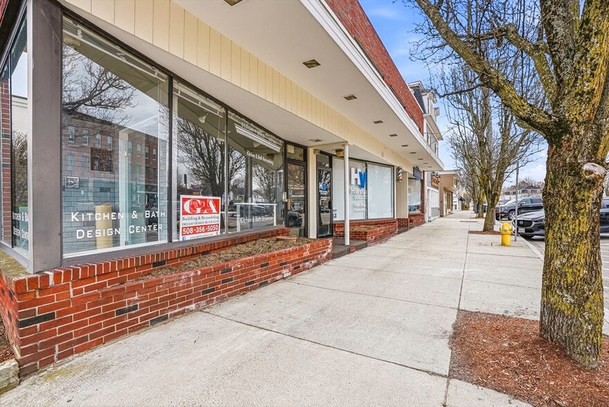 More Photos Of 10-16 South St, Westborough Office For Sale
