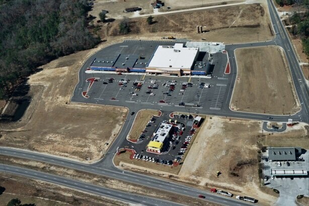 More Photos Of 5102 N.C. Highway 87 S, Fayetteville Unknown For Lease