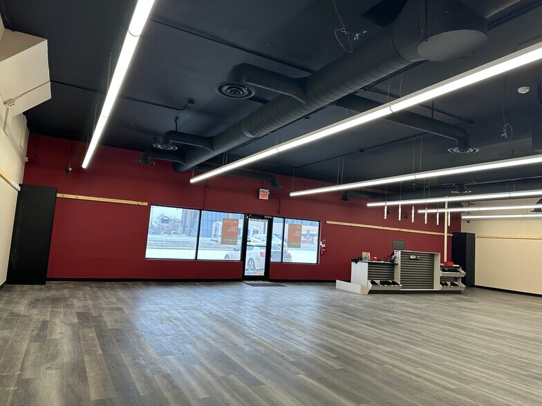 More Photos Of 10015 170th St NW, Edmonton Unknown For Lease