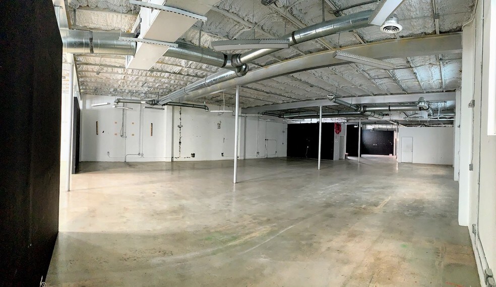 More Photos Of 330 NW 29th St, Miami Loft Creative Space For Lease