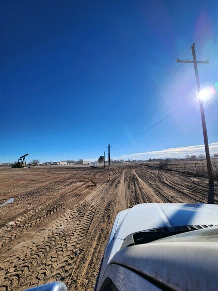 More Photos Of 2413 W Bender Blvd, Hobbs Land For Sale