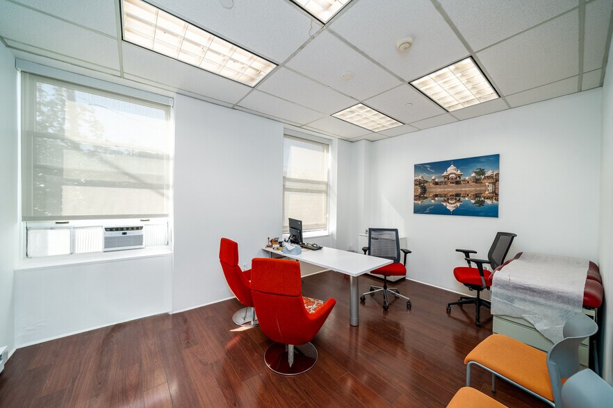 More Photos Of 2000 West St, Union City Office Residential For Sale