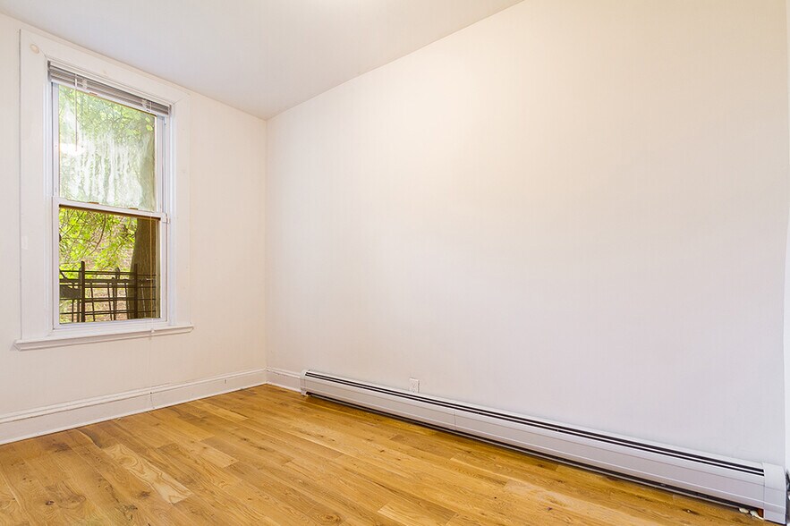 More Photos Of 254 Van Horne St, Jersey City Apartments For Sale