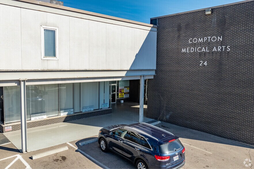 More Photos Of 24 Compton Rd, Cincinnati Medical For Sale