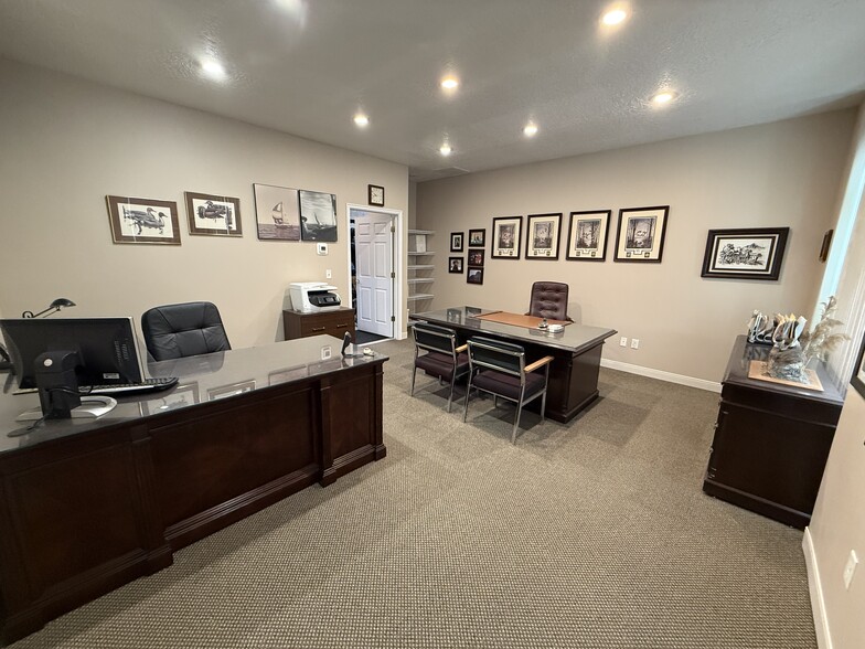 More Photos Of 7777 S Allen St, Midvale Light Manufacturing For Sale