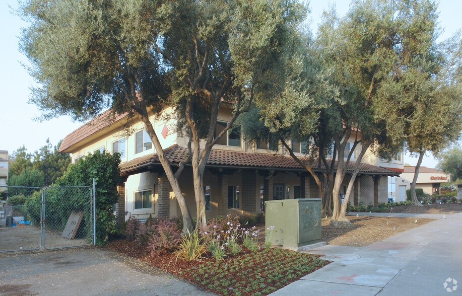 More Photos Of 1850 Warburton Ave, Santa Clara Loft Creative Space For Lease