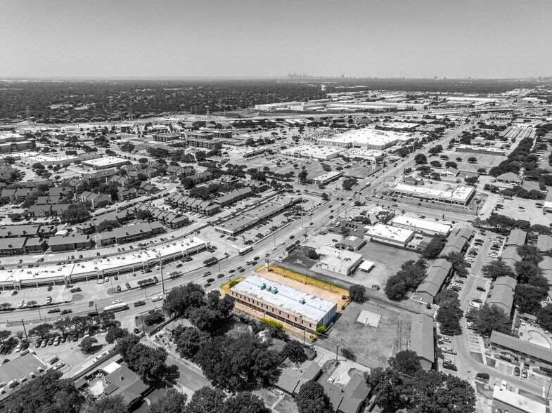 More Photos Of 1301 Northwest Hwy, Garland Office For Sale