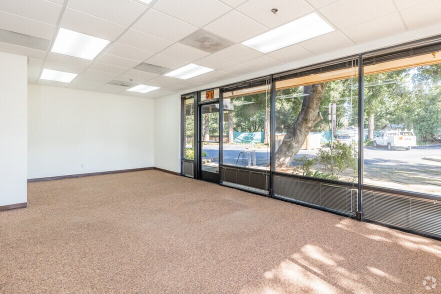 More Photos Of 825 Gravenstein Hwy N, Sebastopol Office For Lease
