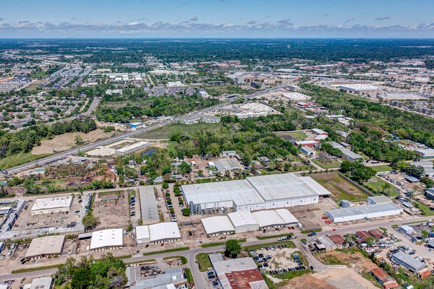 More Photos Of 9110 Meadow Vista Blvd, Houston Warehouse For Lease