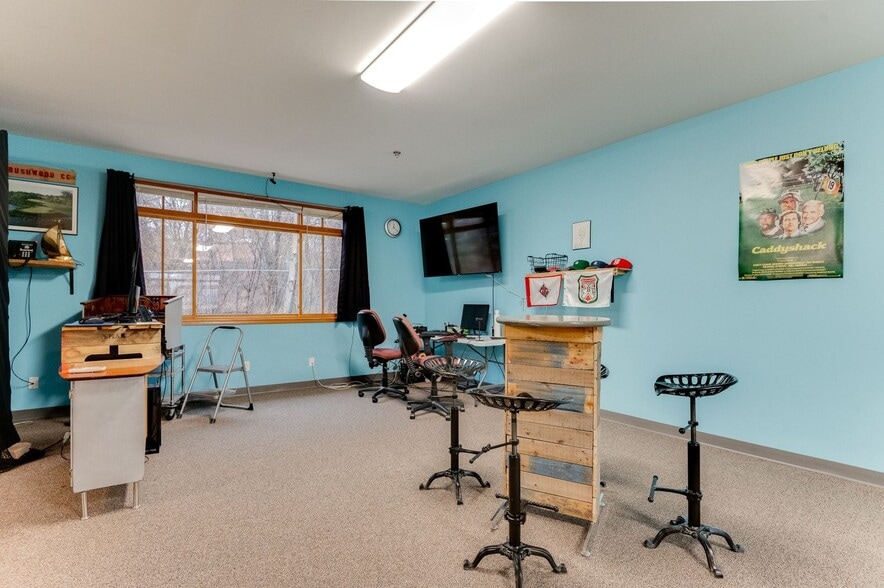 More Photos Of 11979 Cr-11, Burnsville Office For Sale