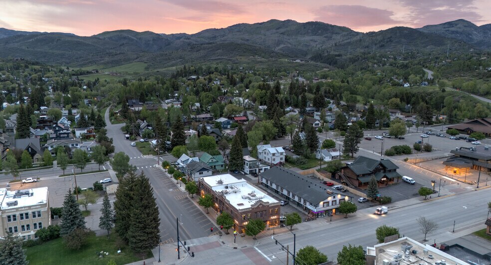 More Photos Of 442 Lincoln Ave, Steamboat Springs Flex For Sale