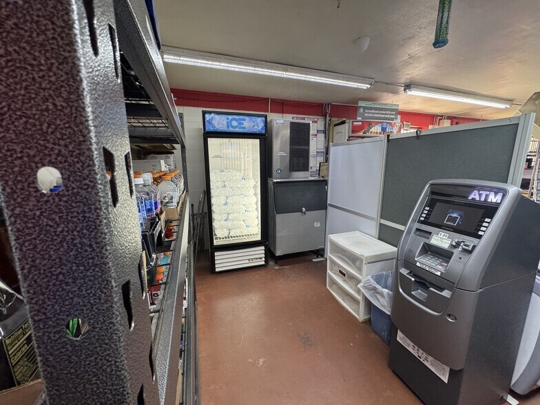 More Photos Of 12001 Slaughterville Rd, Lexington Convenience Store For Sale