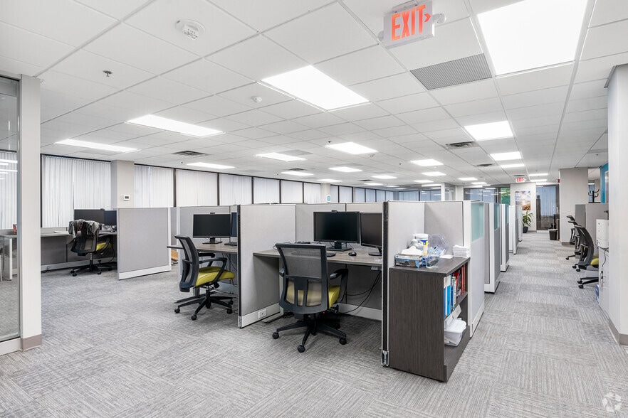 More Photos Of 609 W Johnson Ave, Cheshire Medical For Lease