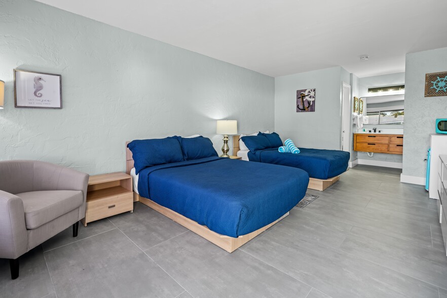 More Photos Of 4330 Bonita Beach Rd, Bonita Springs Hotel For Sale