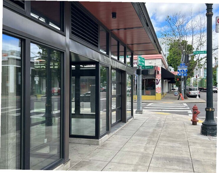 More Photos Of 77 NE Grand Ave, Portland Apartments For Lease