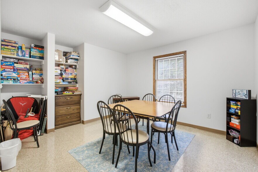 More Photos Of 437 Jefferson Rd, Fremont Shelter For Sale