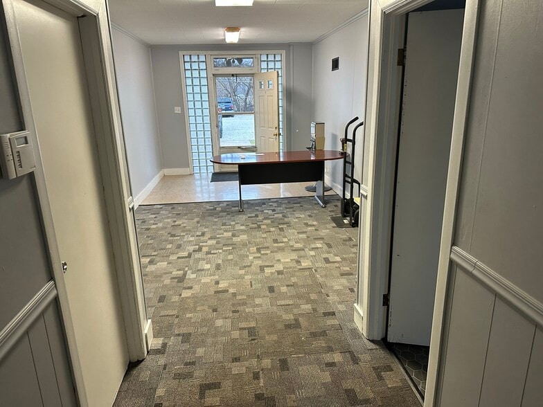 More Photos Of 4530 N 25th St, Terre Haute Warehouse For Lease