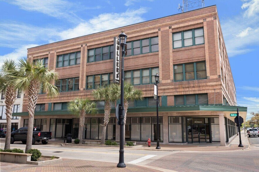 More Photos Of 625 Ryan St, Lake Charles Apartments For Sale