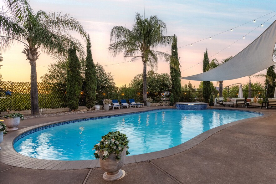 More Photos Of 22053 Highland St, Wildomar Specialty For Sale