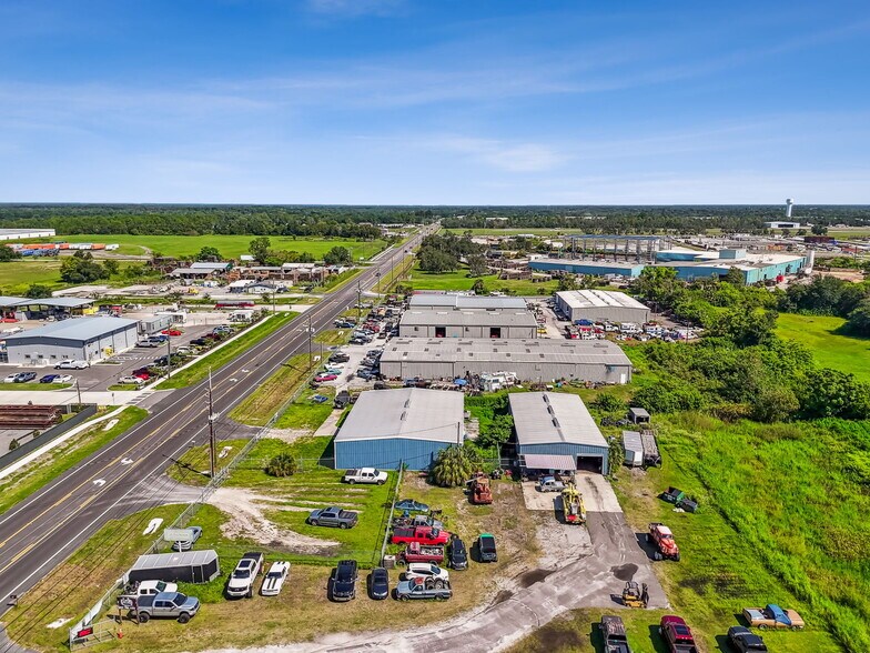 More Photos Of 1710 Turkey Creek Rd, Plant City Warehouse For Lease