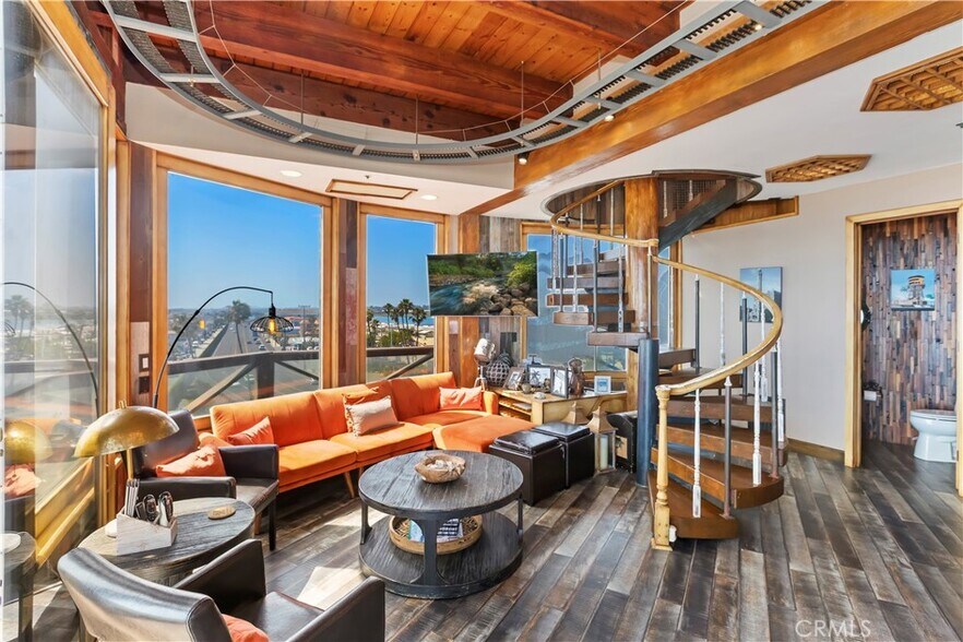 More Photos Of 1 Anderson St, Seal Beach Specialty For Sale