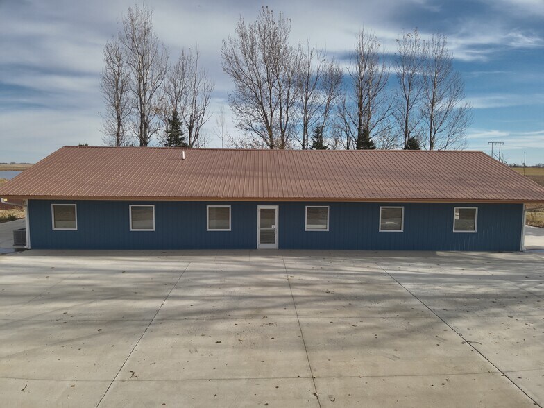 More Photos Of 14096 446th Ave, Waubay General Retail For Sale