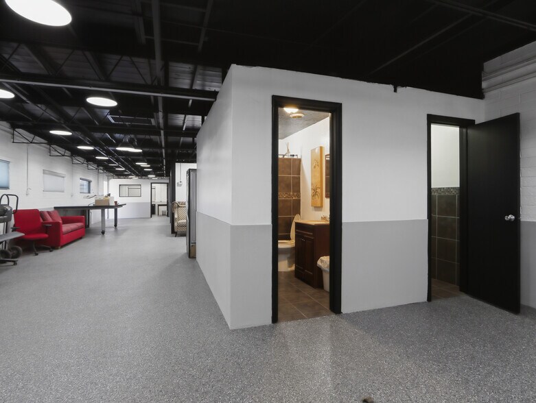 More Photos Of 420 N 15th Ave, Phoenix Loft Creative Space For Sale