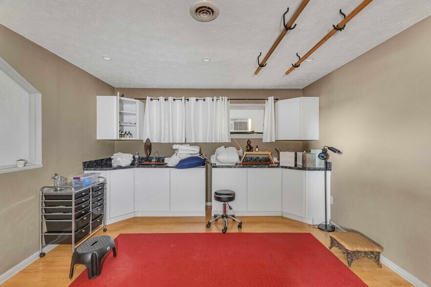More Photos Of 14006 W Lake Rd, Vermilion Freestanding For Sale