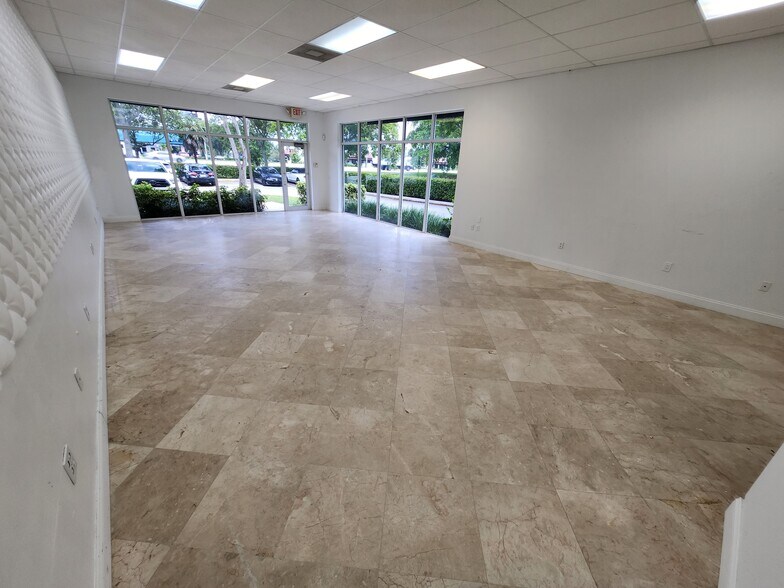 More Photos Of 2400 W Sample Rd, Pompano Beach Storefront Retail Office For Sale