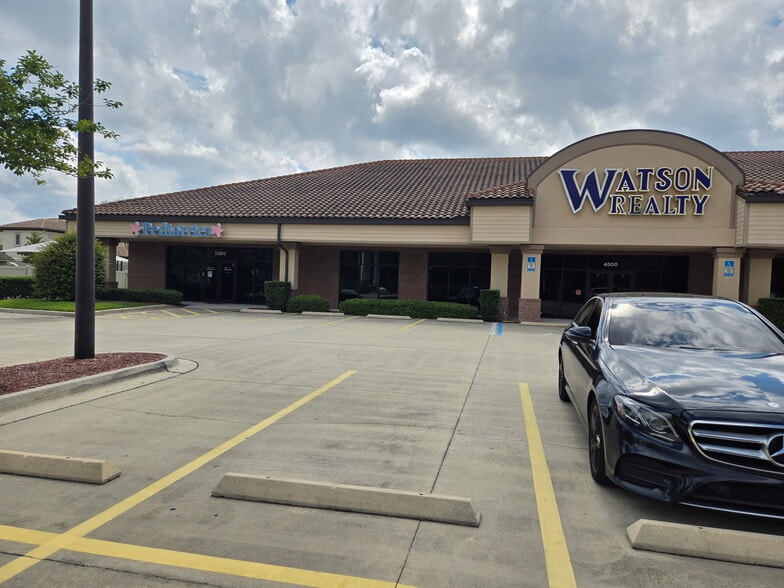 More Photos Of 4500 Hodges Blvd, Jacksonville Office For Lease